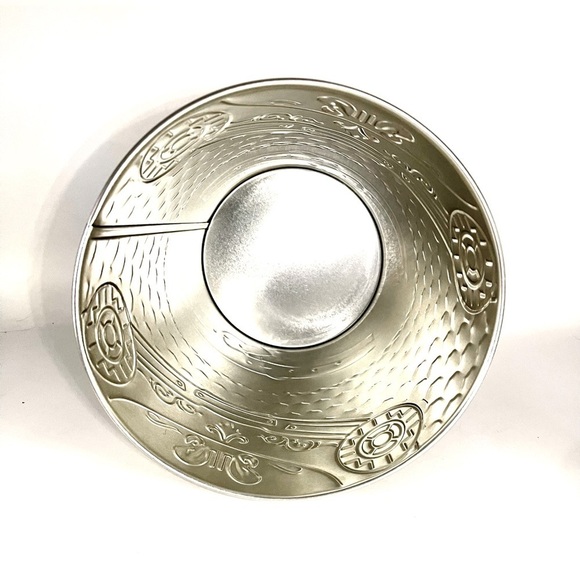 The War of the Rohirrim Popcorn Tin 130oz LOTR The Lord of the Rings Trash Can - Picture 6 of 9